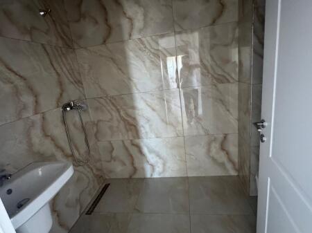 Shitet Apartament 3+1+2 ne Astir