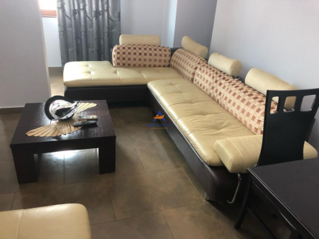 AFFITTASI APPARTAMENTO 2+1 "RRUGA E DIBRES, VICINO VILA GOLD" 650 EURO.