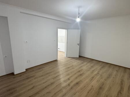Shesim apartament 2+1 prane Rr. Se Kosovareve