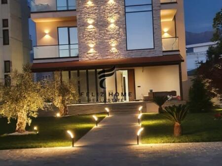 VILLA SU 4 PIANI IN AFFITTO LIQENI FARKES 2.800 EURO