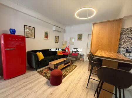 Super Apartament 1+1 me qera ne zonen e Bllokut prane Spar (ID 4211770).