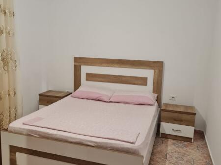 Casa in affitto (2+1) Vlora