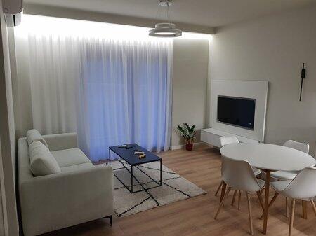 Shitet apartament 2+1, Kodra e Diellit