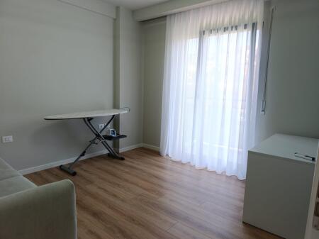 Shitet , Apartament 2+1 , Kodra e Diellit, Bashke me Post Parkimi , Tirane