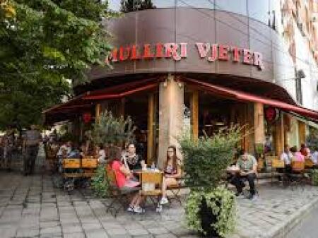 Negozio in affitto vicino a Via Elbasan vicino al Mulino Vecchio a Tirana (ID 42711133)