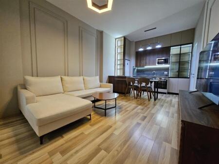 Super Apartament me qera tek Rruga e Kavajes/Square 21 (750 Euro)
