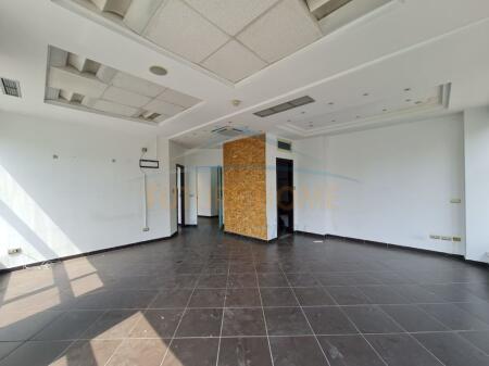 Affitto, Locale Commerciale, Viale Giovanna d'Arco
