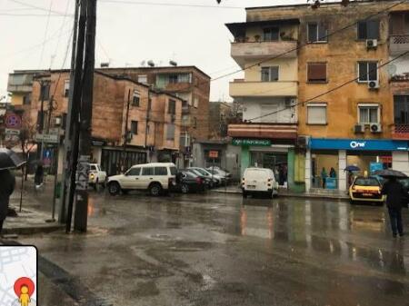 Locale commerciale/negozio in affitto in via Mine Peza vicino al Centro (ID 42611354)
