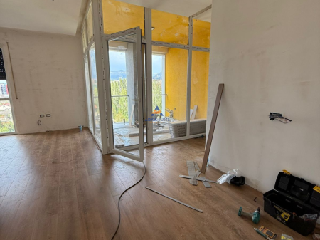 FOR SALE APARTMENT 2+1+BALCONY "NEW BOULEVARD" 180,000 EURO.(WITH PARKING).