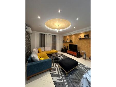 SHITET APARTAMENT 2+1 TEK RRUGA ELBASANIT