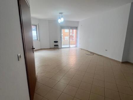 In vendita, Appartamento 3+1+2 Fresku, Tirana