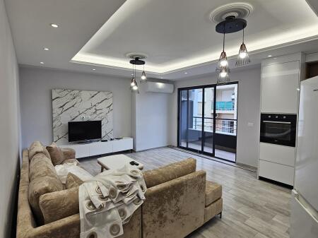 JEPET ME QERA APARTAMENT 2+1 NE PLAZH, PRANE HOTEL ANTALYA