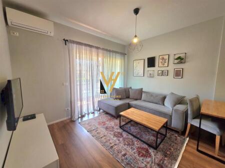 JEPET APARTAMENT 1+1+BLK ME QERA TE LIQENI I THATE 60.000 LEKE