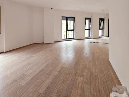 For Rent: *Office, Open Space* Center, *Behind the 15th floor* ( *800€/month* ) 2nd Floor in New Building - *Fantastic For Any Type Of Business* | 3 Air Conditioners | View From Main Street | All Installations Are Quality