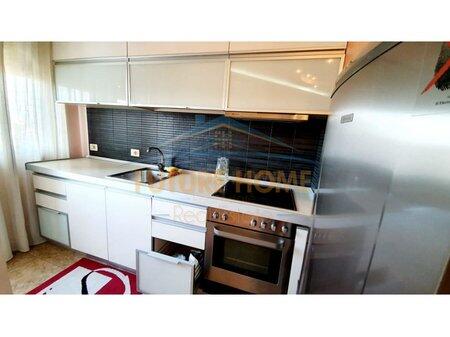 Qera,Apartament 1+1,Komuna e Parisit.
