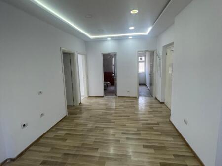 UFFICIO IN AFFITTO A BLLOK