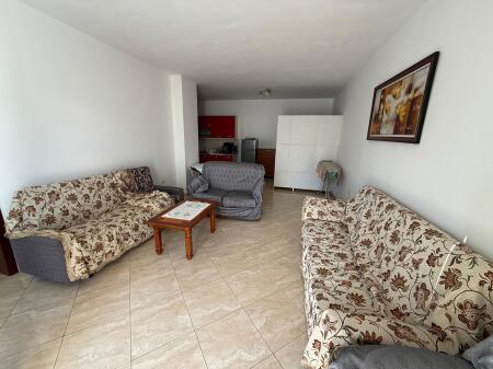  QERA Apartament 2+1  Prane Pasticeri Nela 6, Yzberisht   Cmimi 450 Euro