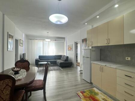  APPARTAMENTO 2+1 IN AFFITTO – VIA DRITAN HOXHA