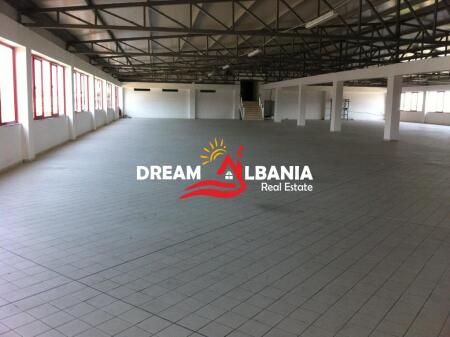Jepet me qera Magazine ne Autostraden Tirane-Durres km 7 (Id 4281199)