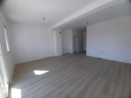 SHITET APARTAMENT 3+1+2+2 | E88, KUPOLA