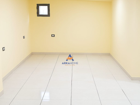 NEGOZIO IN AFFITTO 30M2 "ALLA STRADA DI DURRES" 450 EURO