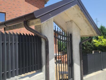  VILLA GRANDE IN AFFITTO 8+2+4 con cortile– VICINO A TEG! 
