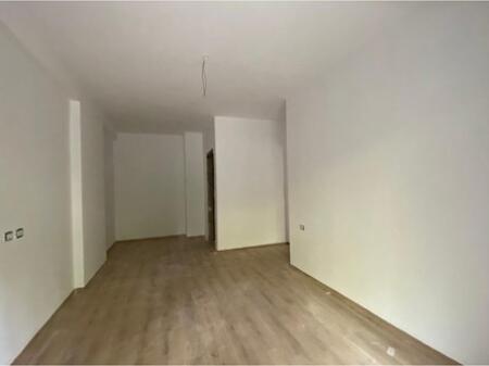 Appartamento 2+1+2 in Vendita con 2 Posti Auto, Via Elbasan, Complesso Xheluks (MLS # 530581007-80)