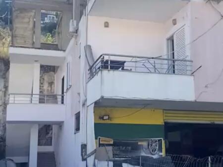 Ndërtesë për shitje 1 kilometër nga Saranda