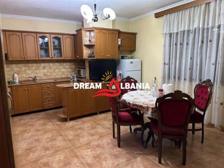 Apartament 3+1+2 ne shitje ne Bllok prapa Kinema Agimit ne Tirane (ID 4131393)