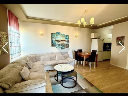 2+1, furnished, Peti Street, Dry Lake, price 650 thousand lek