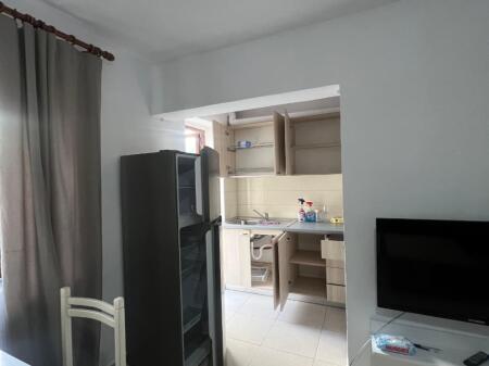 Rent, 2+1 Apartment Oxhaku, Tirana.