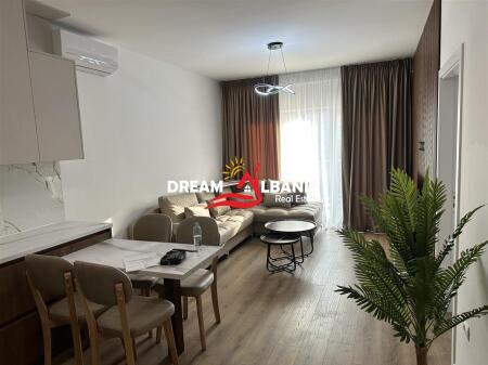 Affittasi appartamento 2+1 a Zogu i Zi vicino a Ring Center (ID 42215424)