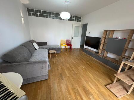 Apartament Me Qera 2+1+2 Tek Rruga E Elbasanit (ID B2201561) Tirane