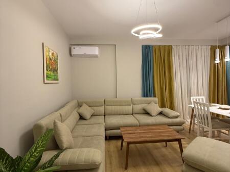 🏡 Apartament me qira – Astir, Tiranë  📍 Vendndodhja: Astir, Tiranë 60000 leke