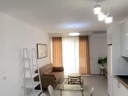 Appartamento 1+1 in affitto in Via Durazzo vicino al Colosseo!
