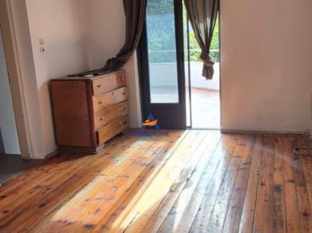 AFFITTASI VILLA SU 3 PIANI 240M2 "TEK SELVIA" 1300 EURO