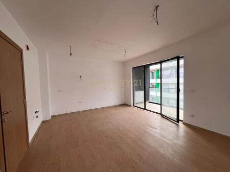  SHITET APARTAMENT 2+1+2 BALLKONE – RRUGA “5 MAJI”