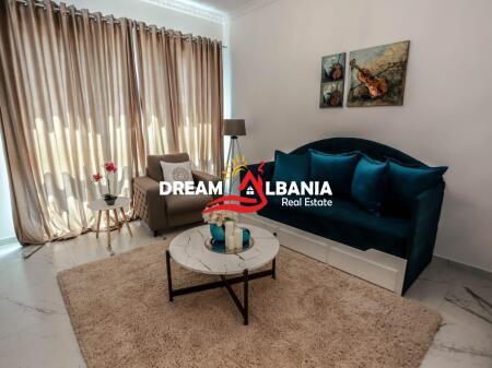 Super Opportunità di Investimento!!! Appartamento in vendita in via Kavaja al Complesso Square 21, Tirana (ID 4111661).