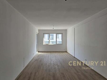 VENDESI APPARTAMENTO 2+1 A UNIVERS CITY