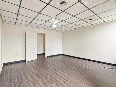 UFFICIO IN AFFITTO 75 M2 VIA MINE PEZA 1000 EURO