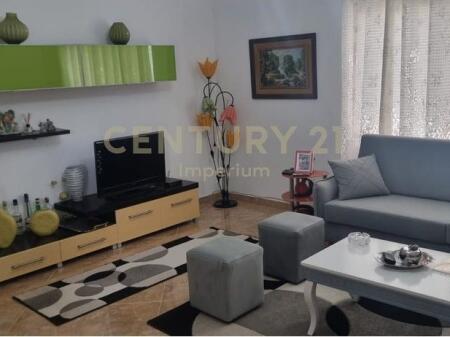Vilë 3-Katëshe me Magazinë në Prush! 340,000 €
