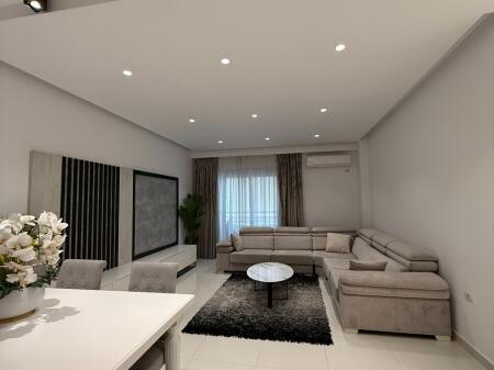 Apartment 2+1 for rent in porcelain studio cinema