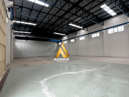 MAGAZZINO PREMIUM IN AFFITTO – ZONA INDUSTRIALE, VORË (VICINO A PRESTIGE HOME)  