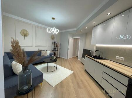 Me qira – Apartament 1+1 te Komuna e Parisit
