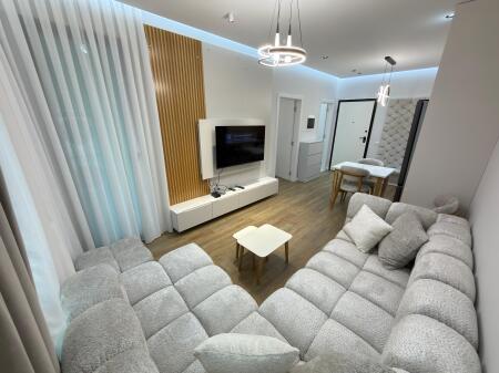  QIRA 1+1, 5 Maji – Tiranë 500 € / muaj