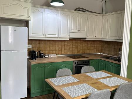 Jepet me qera Apartament 2+1+2 Sheshi Wilson