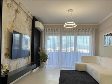 Shitet: Apartament 2+1+2 Rr. Loni Ligori -Astir
