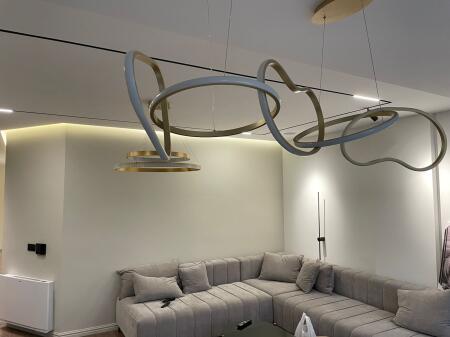Super Apartament Luksoz 2+1 me Qira – Liqeni i Tiranës!