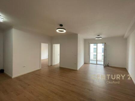 SHITET APARTAMENT 2+1 ME POST PARKIMI NE ASTIR