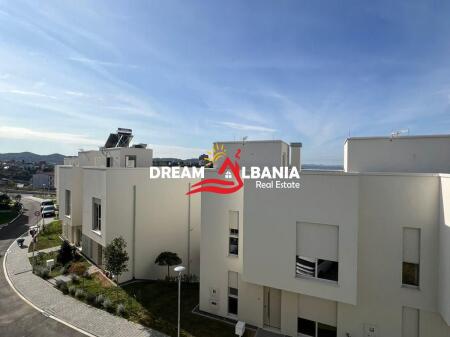 Villa di 3 piani in affitto presso Residenca AbA a Farke, Tirana (ID 4251428)